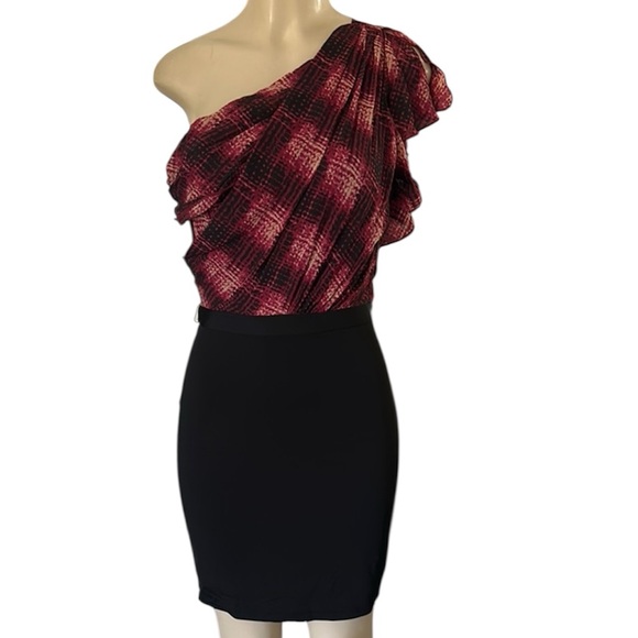 NWT Bebe dress one shoulder Red and Black Patterned Dress XXS size - Picture 1 of 8